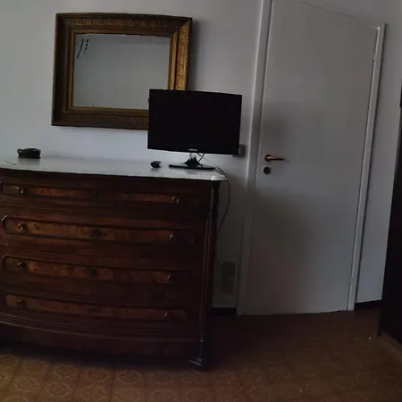 Rosa Apartment